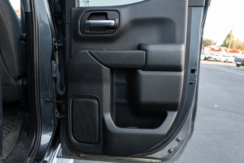 Used 2019 Chevrolet Silverado 1500 LT w/ True North Edition AWD/4WD image 25