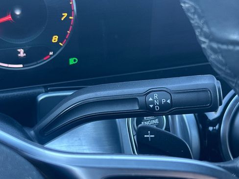 Used 2022 Mercedes-Benz GLB 250 4MATIC image 20