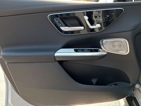 New 2026 Mercedes-Benz GLC 300 4MATIC image 8