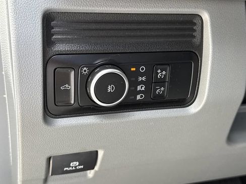 Used 2023 Ford F250 XL w/ STX Appearance Package AWD/4WD image 22