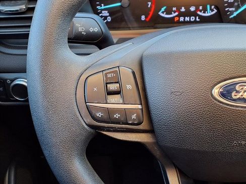 Used 2022 Ford Explorer Base image 18