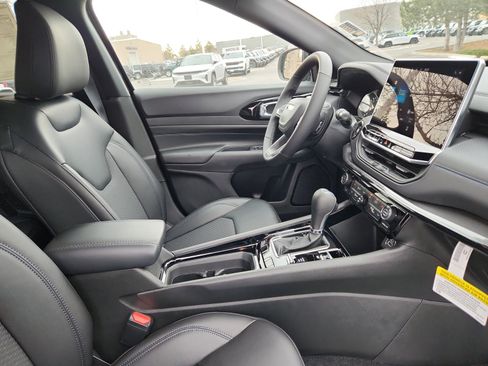 New 2026 Jeep Compass Latitude image 24