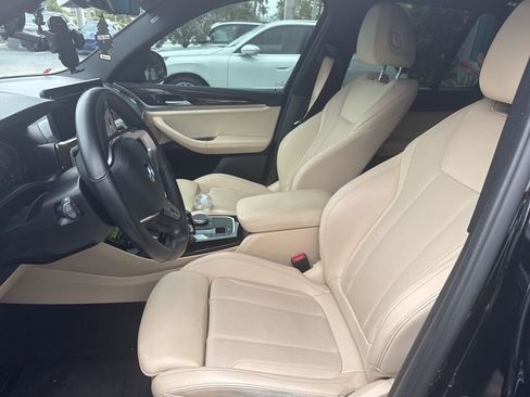Used 2022 BMW X3 sDrive30i w/ Premium Package image 4