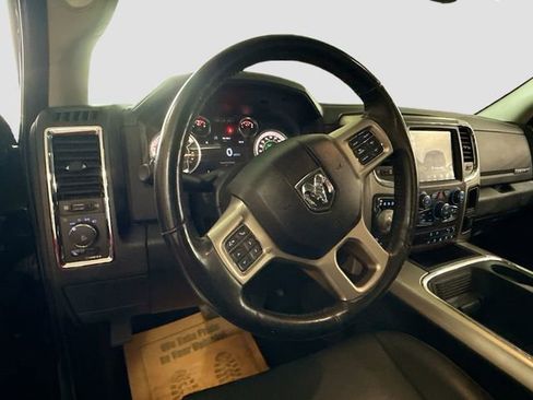 Used 2018 RAM 1500 Laramie w/ Convenience Group image 12