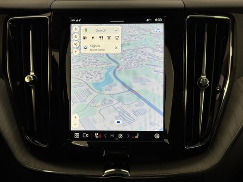 Used 2025 Volvo XC60 T8 Plus w/ Climate Package PRO image 25