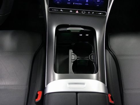 Certified 2025 Mercedes-Benz C 300 4MATIC Sedan image 16