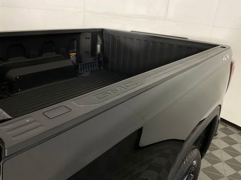 Used 2025 GMC Sierra 1500 Elevation AWD/4WD image 38