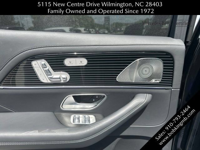 Certified 2024 Mercedes-Benz Maybach GLS 600 4MATIC image 35