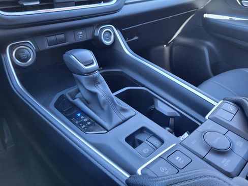 Certified 2025 Toyota Grand Highlander AWD image 12