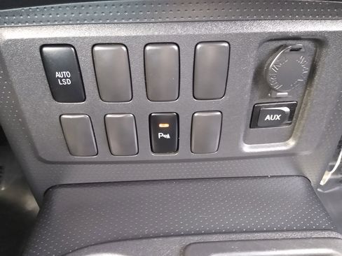 Used 2008 Toyota FJ Cruiser 2WD image 20