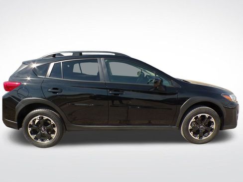 Used 2022 Subaru Crosstrek 2.0i Premium w/ Moonroof Package AWD/4WD image 6