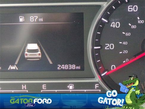 Used 2023 Kia Sorento S image 30