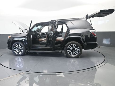 Used 2024 Toyota 4Runner Limited AWD/4WD image 74