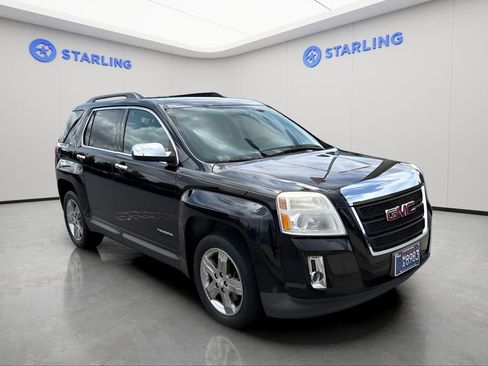Used 2013 GMC Terrain SLT w/ LPO, Chrome Package AWD/4WD image 4