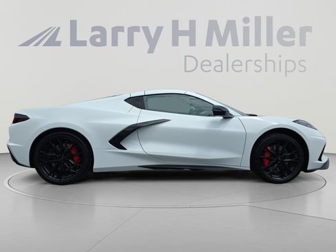 New 2027 Chevrolet Corvette Stingray Coupe w/ Z51 Performance Package RWD image 6