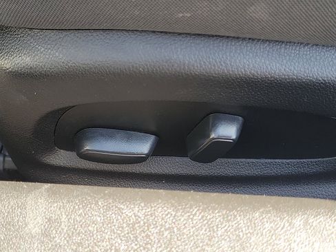Used 2021 Chevrolet Camaro LT RWD image 13
