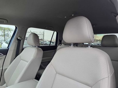 Used 2021 Volkswagen Atlas SE w/ Towing Package image 23