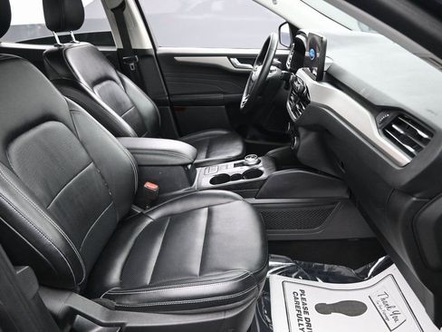 Used 2022 Ford Escape SEL w/ Technology Package image 37