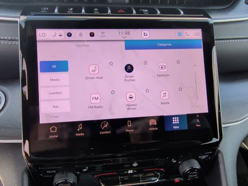 New 2025 Jeep Grand Cherokee L Limited image 31