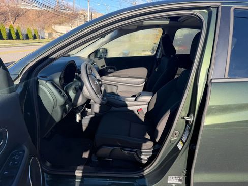 Used 2016 Honda HR-V EX image 25