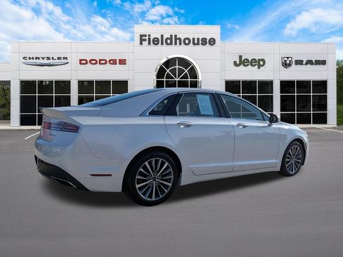 Used 2017 Lincoln MKZ Select w/ Select Plus Package AWD/4WD image 10