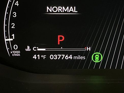 Used 2023 Acura MDX SH-AWD w/ Technology Package image 6