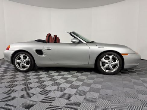 Used 1997 Porsche Boxster RWD image 8