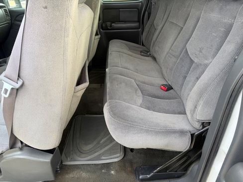 Used 2004 GMC Sierra 2500 SLE image 12