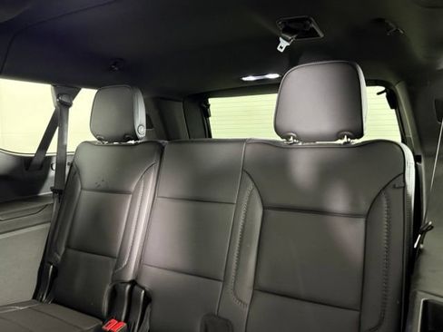 Used 2026 GMC Yukon XL Denali w/ Sun & Power Step Package AWD/4WD image 30