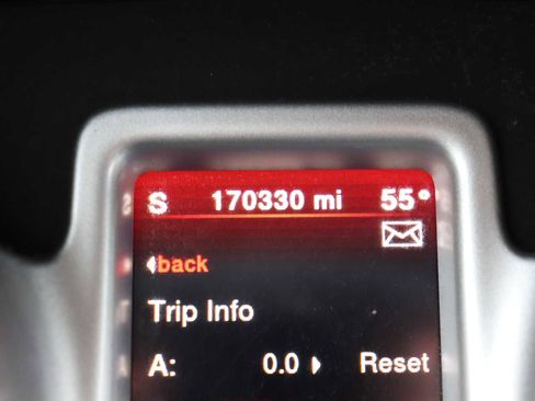 Used 2017 Dodge Journey SE w/ Flexible Seating Group image 11