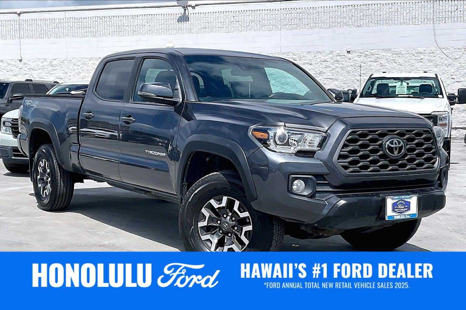 Used 2020 Toyota Tacoma TRD Off-Road AWD/4WD image 21