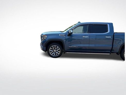 Certified 2025 GMC Sierra 1500 Denali w/ Denali Reserve Package AWD/4WD image 29