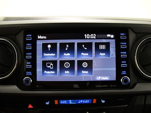 Used 2023 Toyota Tacoma TRD Sport w/ TRD Premium Sport Package AWD/4WD image 13