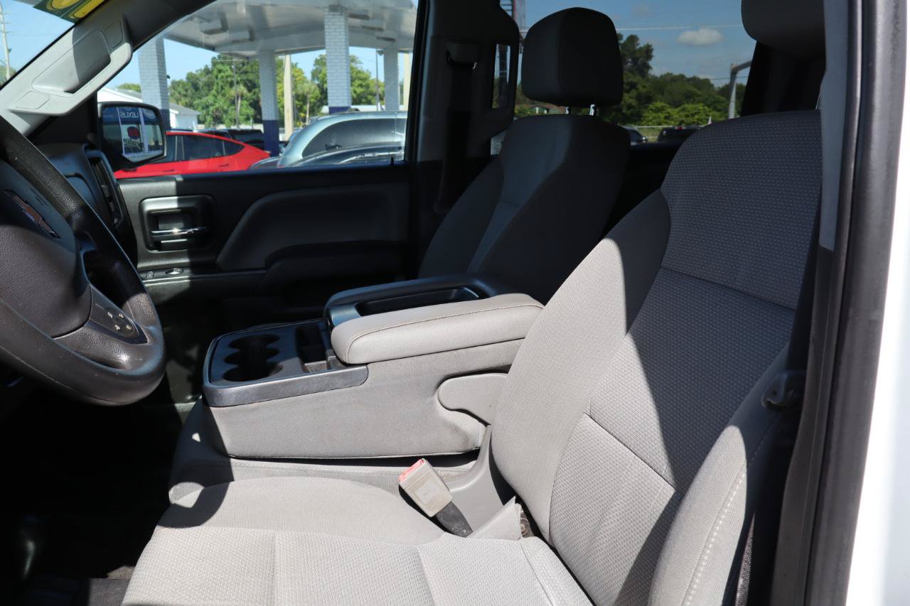 Used 2018 Chevrolet Silverado 1500 Custom w/ Custom Value Package AWD/4WD image 10