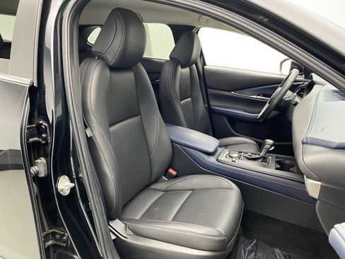 Used 2020 MAZDA CX-30 AWD w/ Select Package image 16