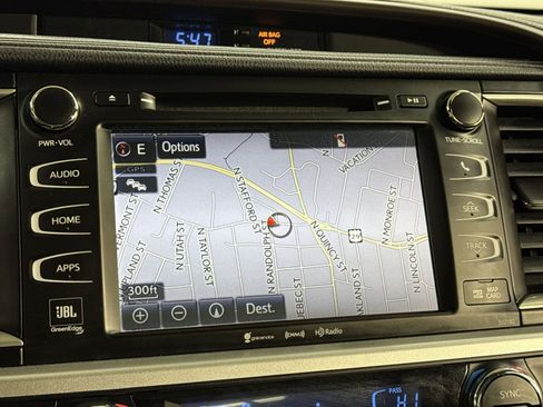 Used 2018 Toyota Highlander Limited Platinum image 24