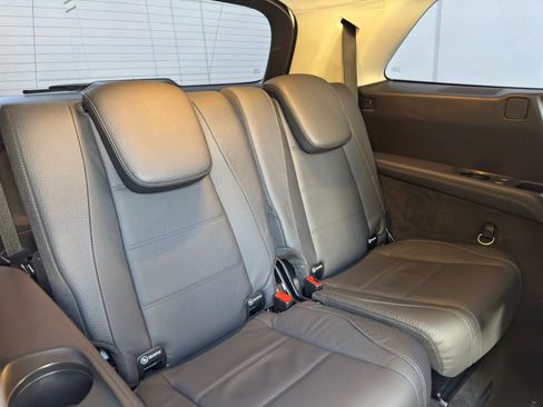 Used 2023 Mercedes-Benz GLS 580 4MATIC image 47