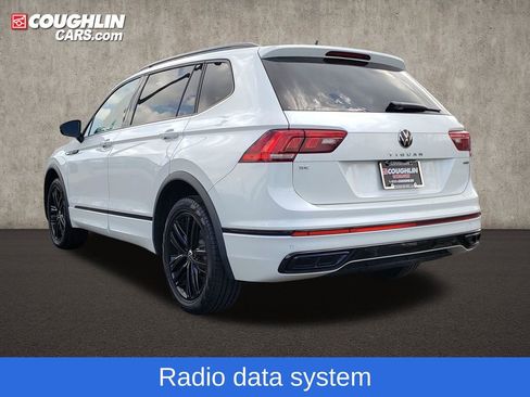 Used 2022 Volkswagen Tiguan SE R-Line AWD/4WD image 6