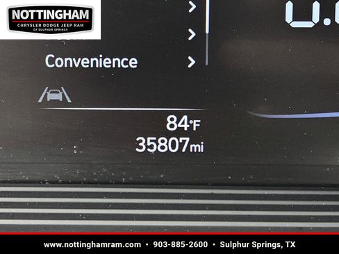 Used 2025 Hyundai Venue SEL image 22