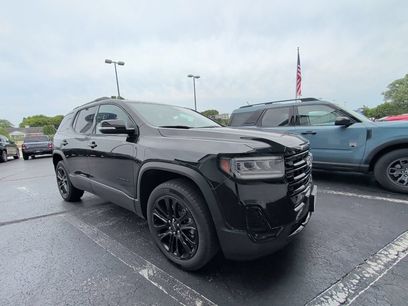 Used 2022 GMC Acadia SLE w/ Driver Convenience Package