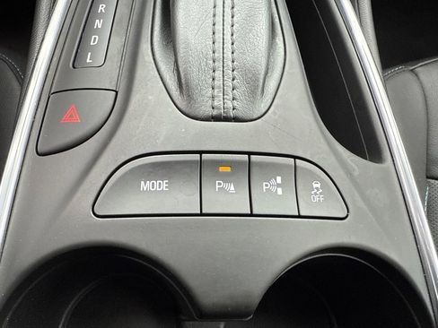 Used 2018 Chevrolet Volt Premier w/ Driver Confidence Package image 26