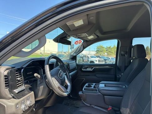 Used 2025 GMC Sierra 1500 Elevation AWD/4WD image 17