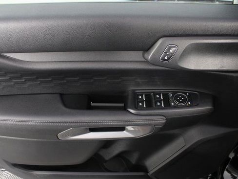 Used 2024 Ford Ranger XLT w/ FX4 Off-Road Package image 13