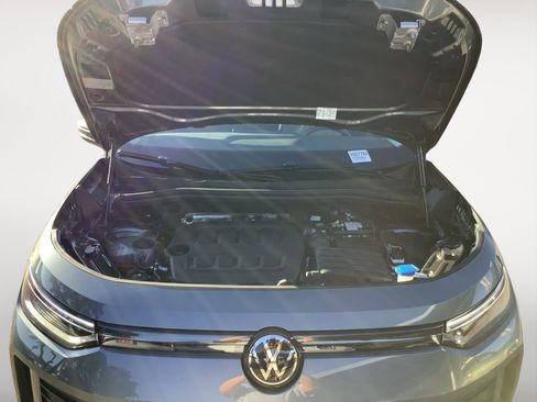 New 2026 Volkswagen Tiguan S FWD image 12