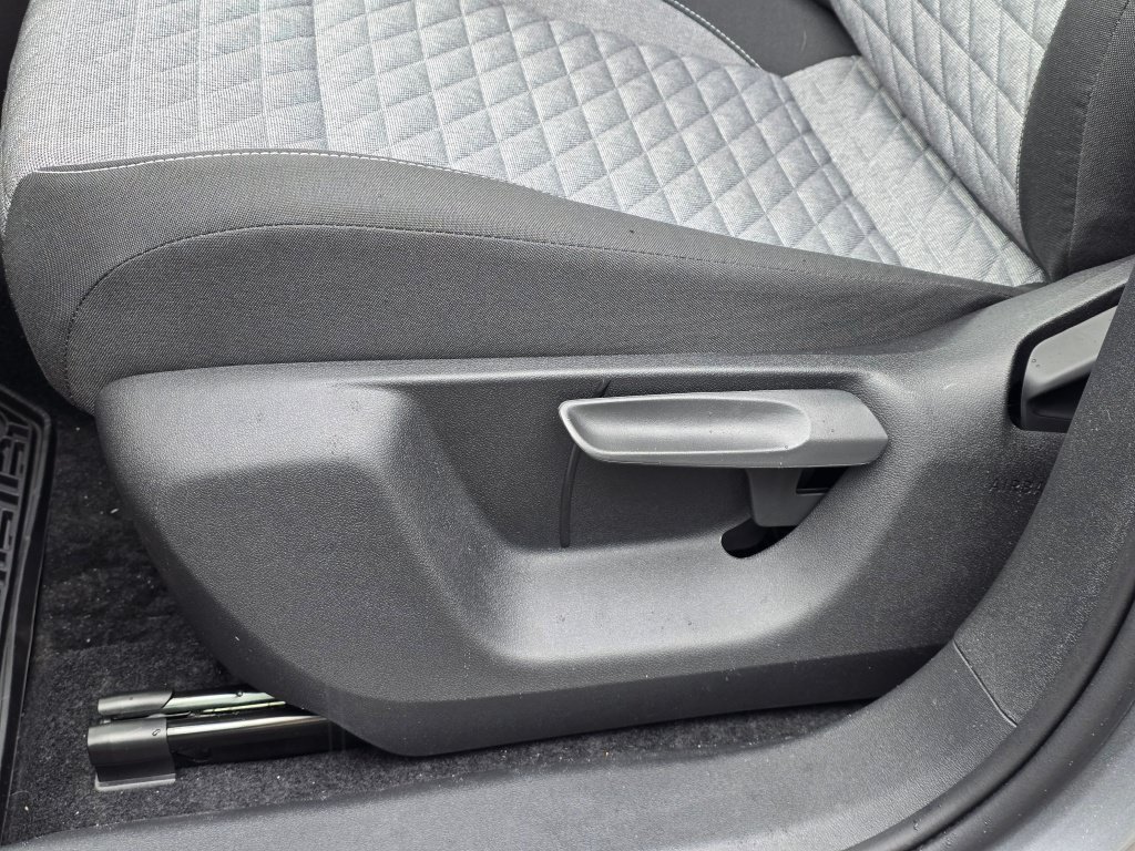 New 2026 Volkswagen Tiguan S AWD/4WD image 21