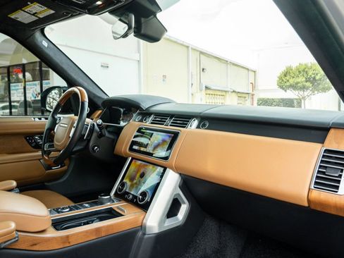 Used 2020 Land Rover Range Rover Autobiography AWD/4WD image 28
