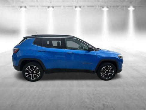 Used 2023 Jeep Compass Limited AWD/4WD image 8