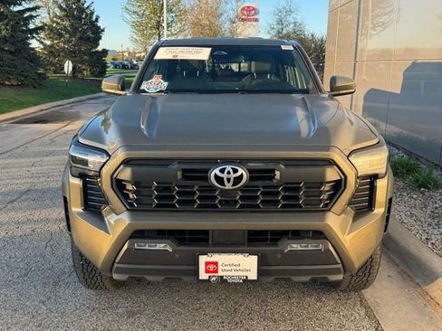 Certified 2024 Toyota Tacoma TRD Off-Road w/ TRD Off Road Upgrade Package AWD/4WD image 34