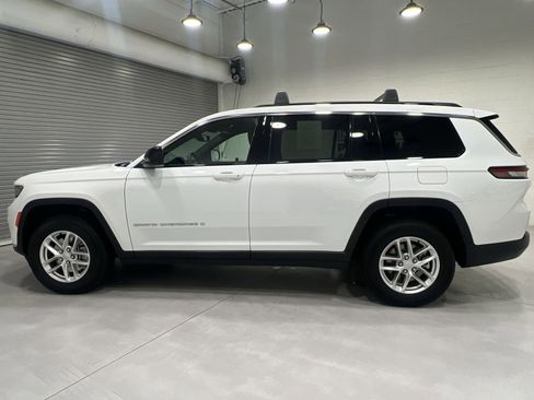 Used 2024 Jeep Grand Cherokee L Laredo w/ Luxury Tech Group I AWD/4WD image 5