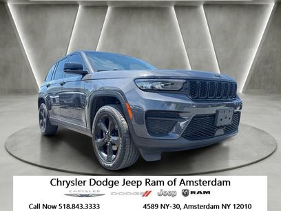 Used 2023 Jeep Grand Cherokee Altitude